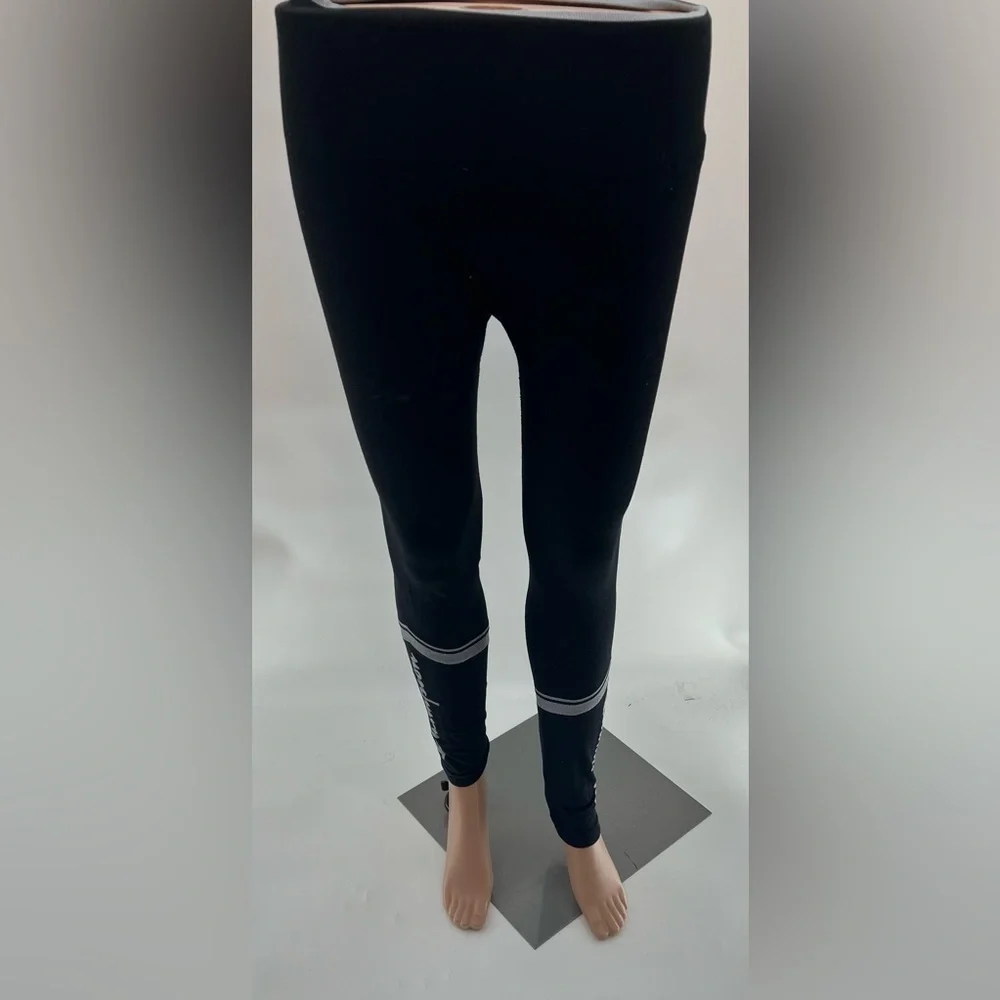 Champion Women's Sweatshirt Chevron Tight Athletic Black Size M